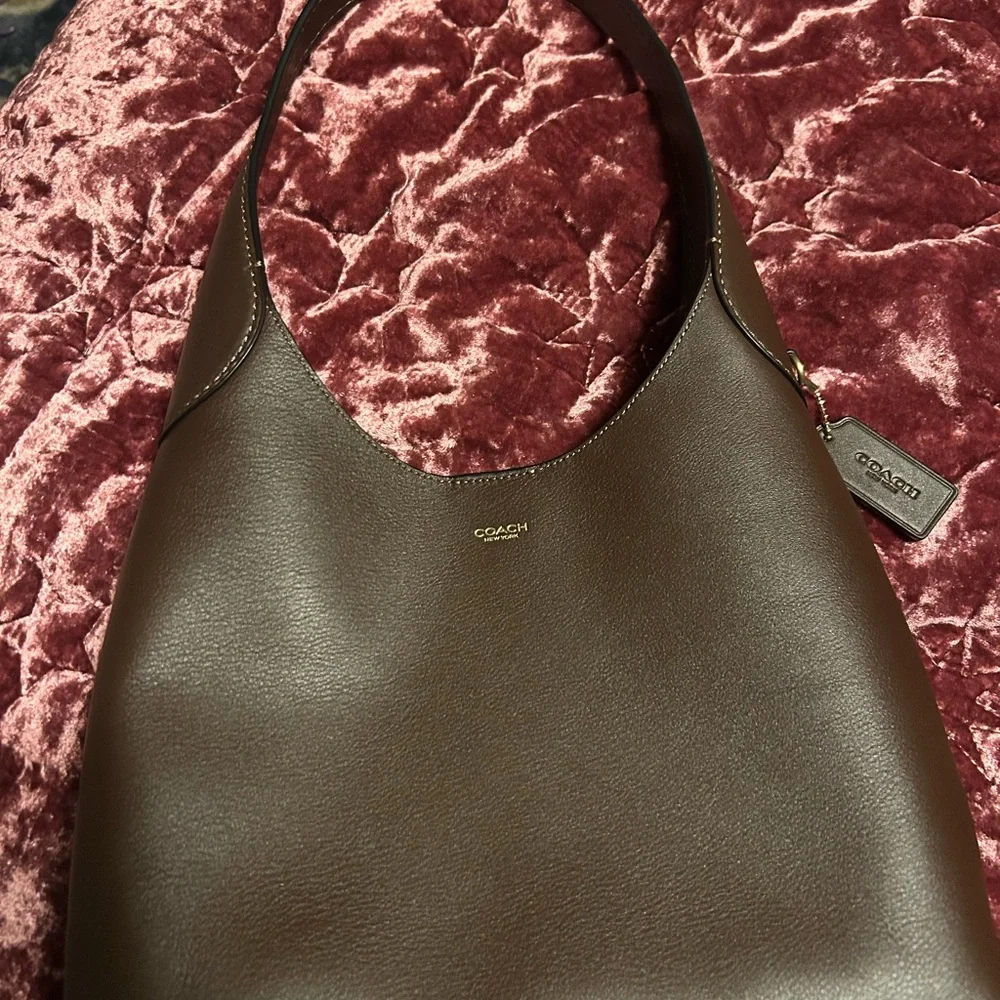 Coach Brooklyn 28 Shoulder Bag in Maple/Brass - Picture 7 of 8